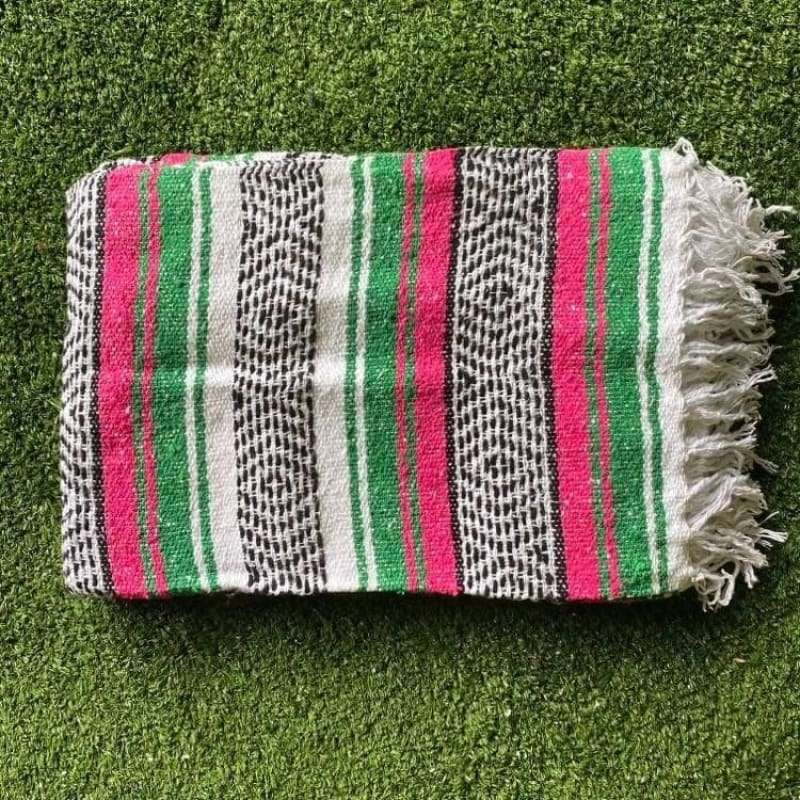 Mexican Western Yoga Falsa Blanket Green & Red - yoga