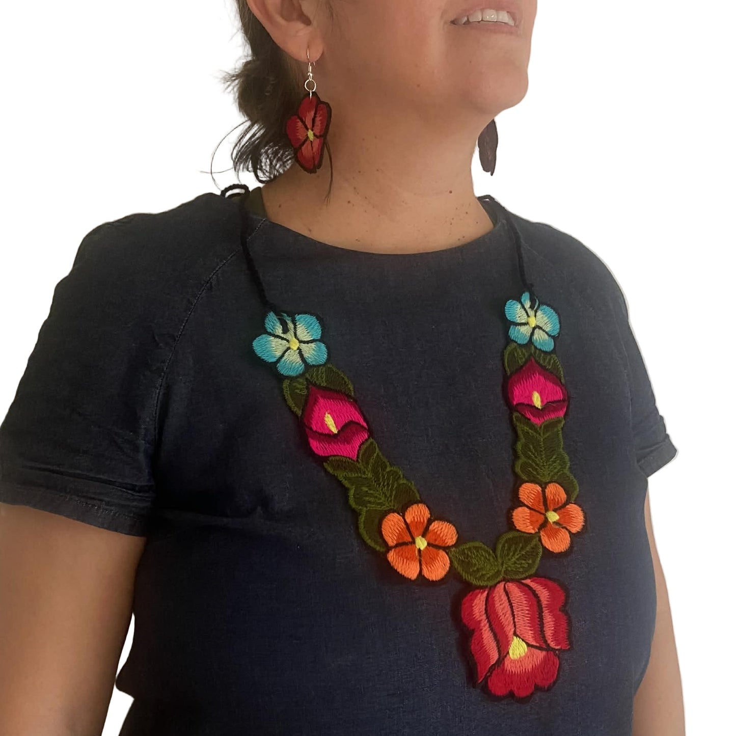 Fiesta de Flores Embroidered Necklace